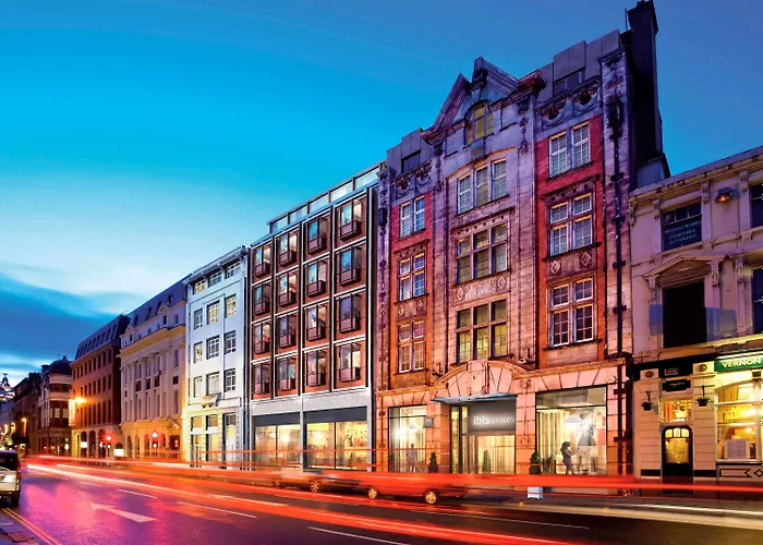 Liverpool Hotels Special Offers: Find the Best Deals for Your Stay