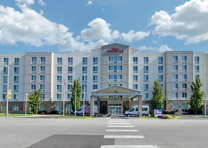Discover the Best Hotels Close to University of Missouri Kansas City