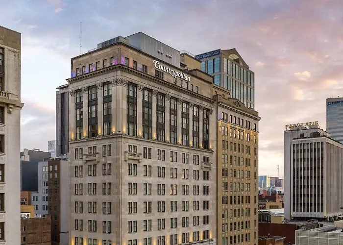 Discover the Best Hotels on Broadway in Nashville, TN for an Unforgettable Visit