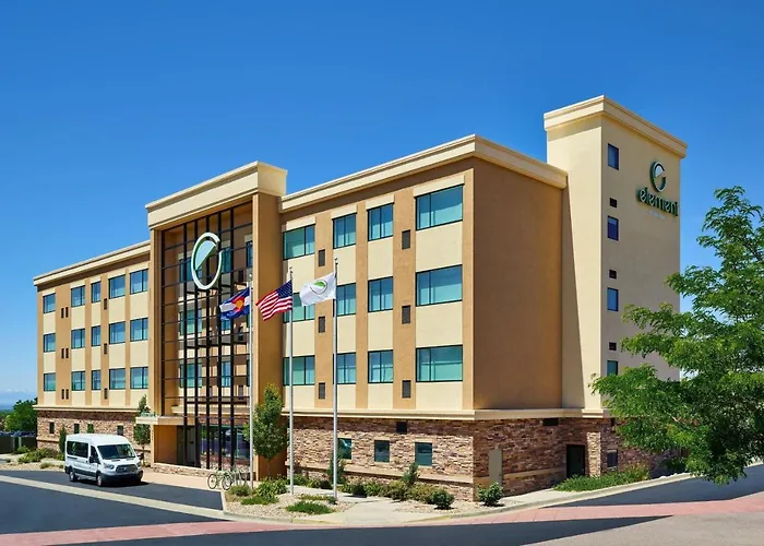 Top Hotels Near Cherry Creek Mall Denver for Your Stay in Denver