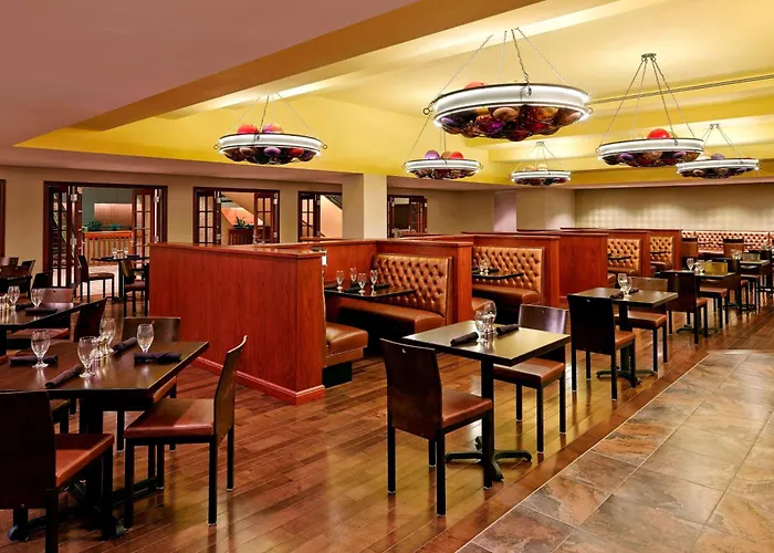 Top Fancy Hotels in Kansas City