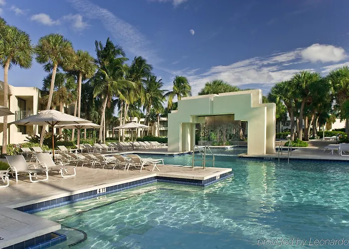 Top Accommodations near Seminole Hard Rock Fort Lauderdale to Consider