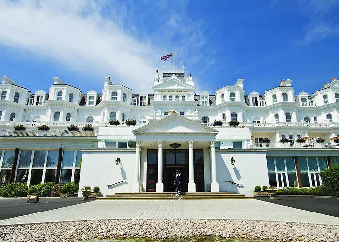 Discover the Perfect Christmas Breaks in Eastbourne Hotels