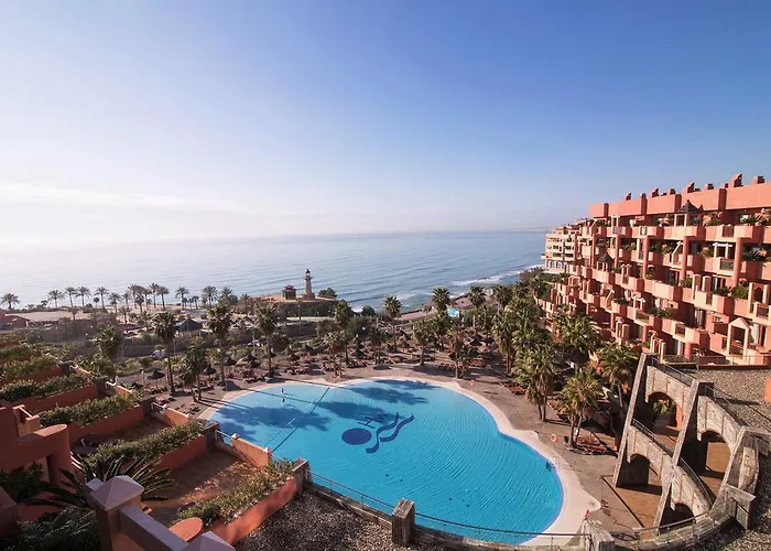 Top Hotels in Benalmadena: The Perfect Accommodation for Your Vacation