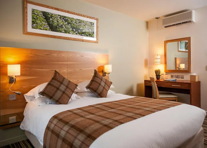 Top Canterbury Hotels with Rejuvenating Spa Facilities