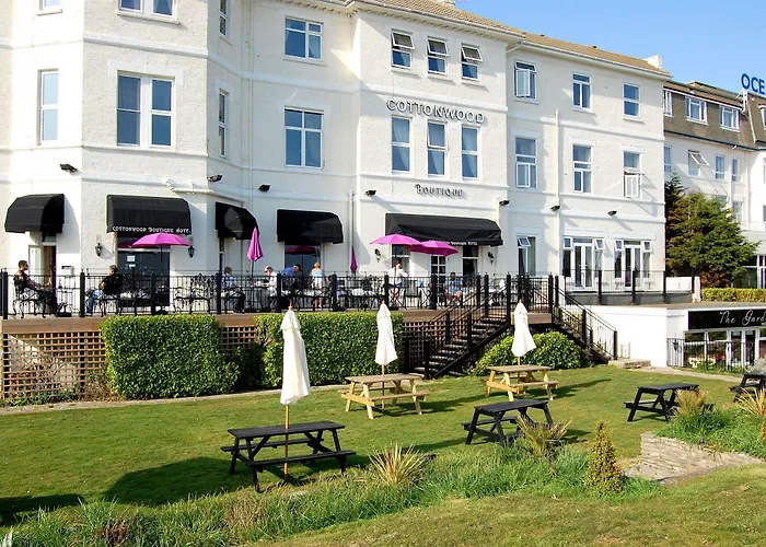 Discover the Top Hotels near Bournemouth Coach Station for Your Stay in Bournemouth