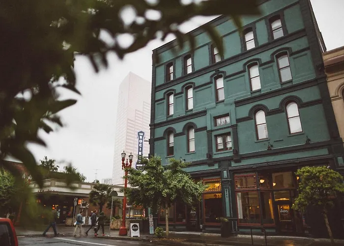 Unique Portland Hotels: A Guide to Unforgettable Accommodations in Oregon's Rose City