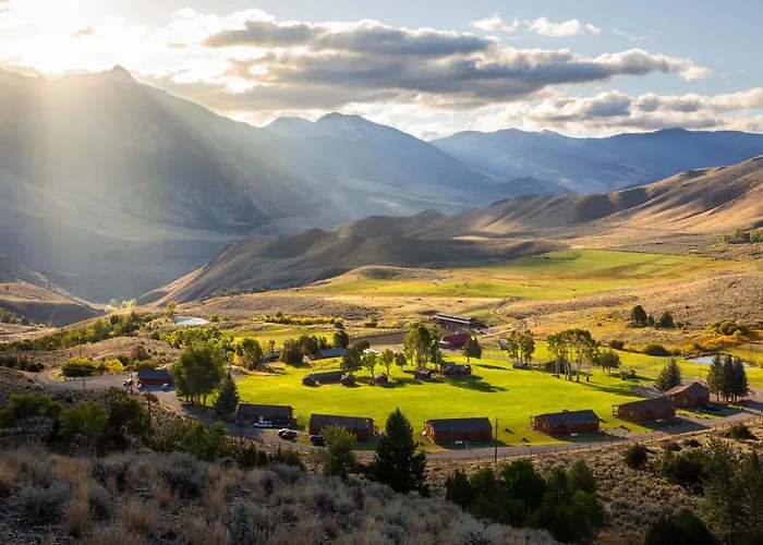 Top Hotels in Salmon, Idaho: Comfort and Convenience in the Heart of Nature